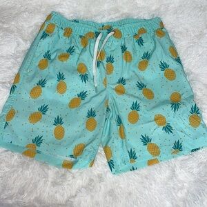 Men’s swim trunks (Members Resort) Sz M